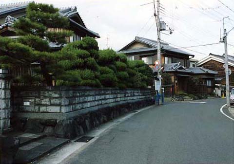 巨椋神社と大和街道の画像1