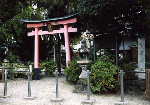 巨椋神社と大和街道の画像4