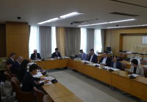 調布市視察の様子