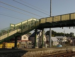 工事前の跨線橋の画像