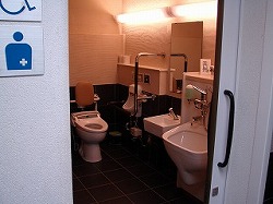 源氏物語ミュージアムのトイレの画像