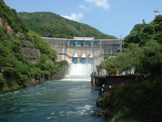 天ヶ瀬ダムの画像