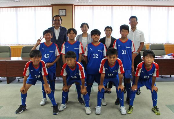 「JFAバーモントカップ 第32回全日本U-12フットサル選手権大会」に出場される、「宇治・巨椋ボンバーズSC」の皆さん